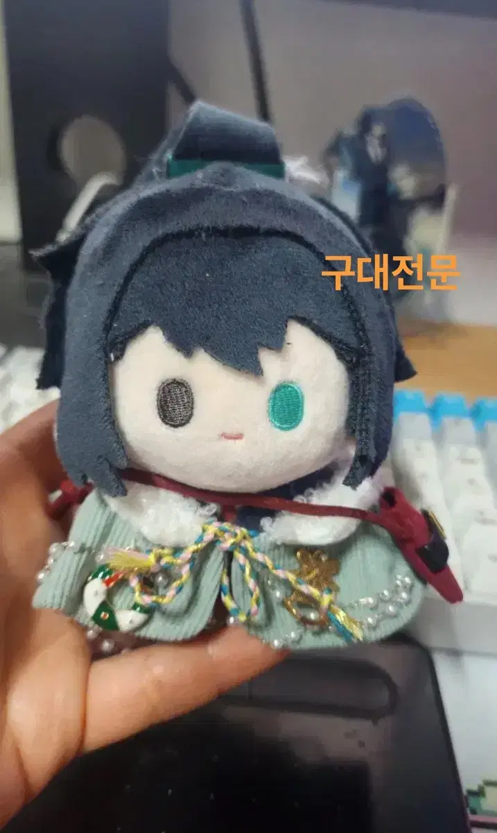 thumbnail-5